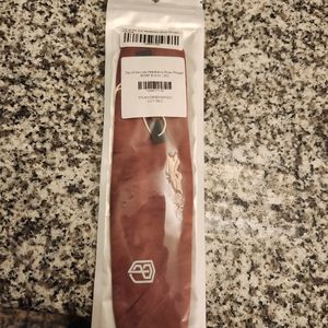 Women's Born primitive headbands. New with tags. Never been opened.